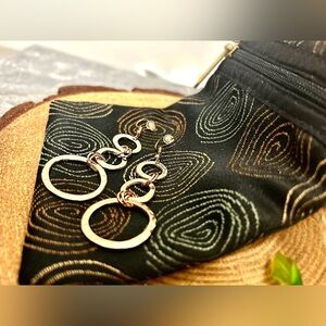 *SET* Elegant Gold Tri-Hoop Earrings with Danny K cellphone Pouch